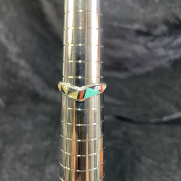 Zuni inlay ring size 7 1/4. - Picture 7 of 7